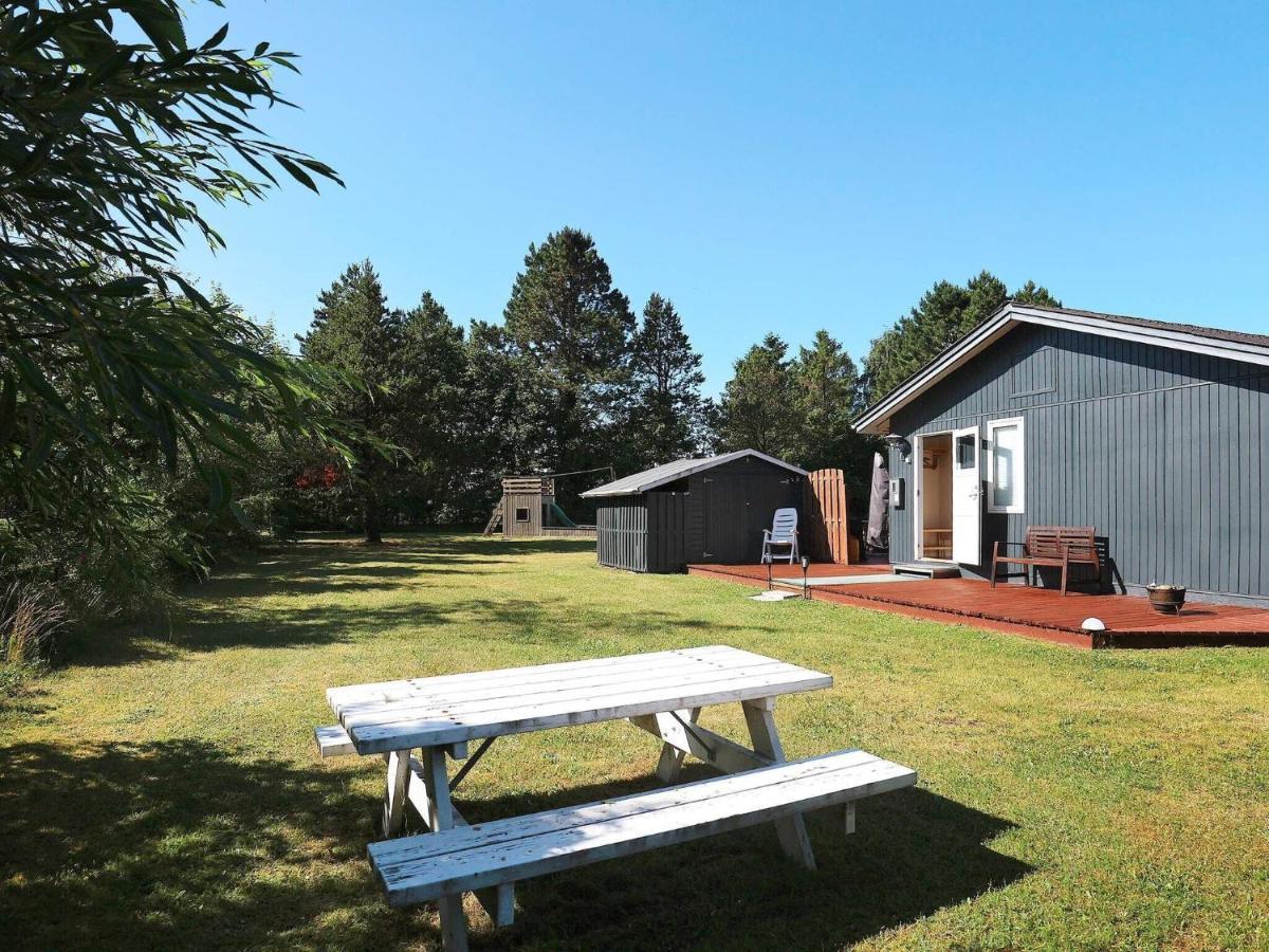 6 Person Holiday Home In Nibe Zewnętrze zdjęcie